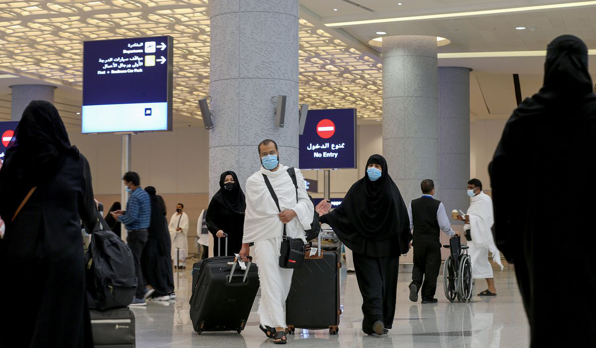 Saudi Arabia starts operating airports at full capacity